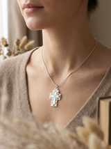 Colgante de Cruz de Nácar, Plata de Ley
