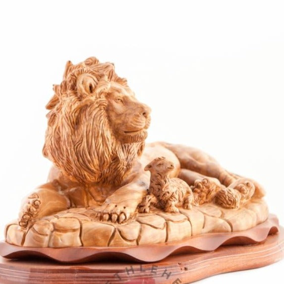 Hand Carved Wooden Lion with a Lamb - Statuettes - Bethlehem Handicrafts