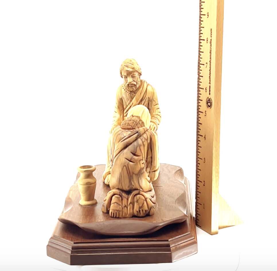 Jesus "Washing of the Feet " Carving 7.5", Olive Wood Sculpture from Holy Land