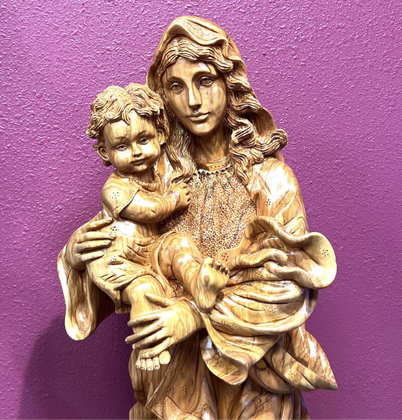 Carvings with Baby Jesus