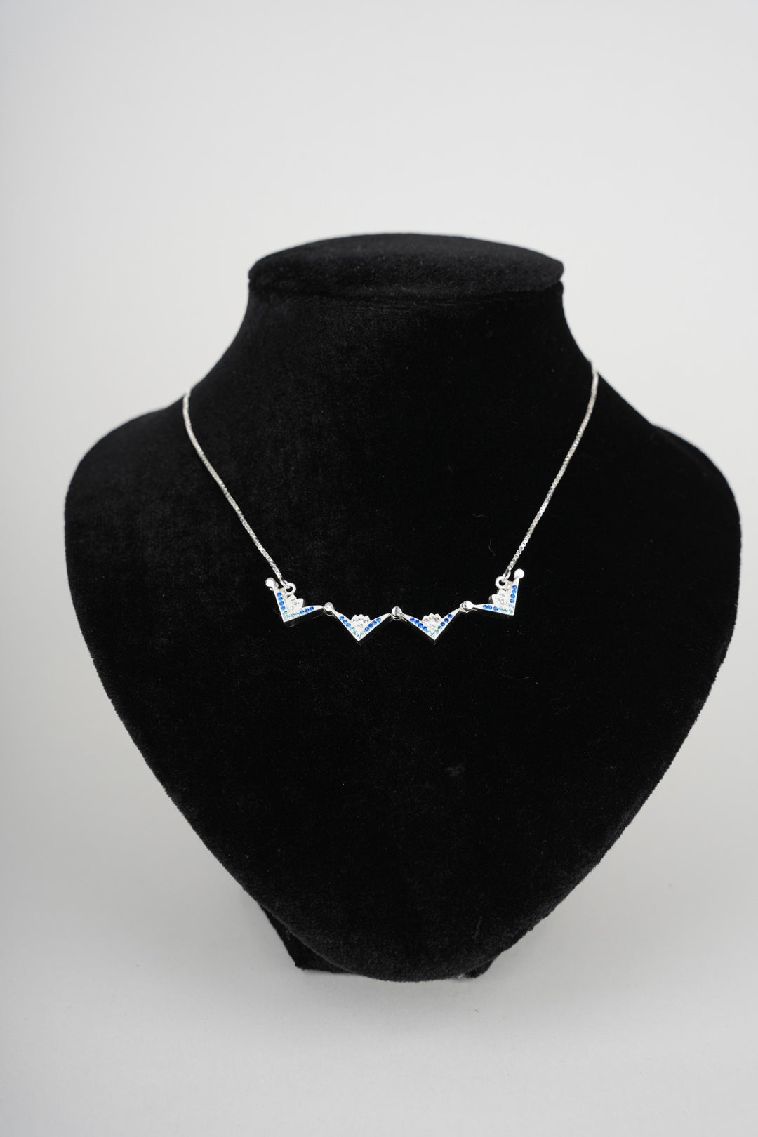 Two-Way Magnetic Star of Bethlehem Necklace with Blue Gemstones