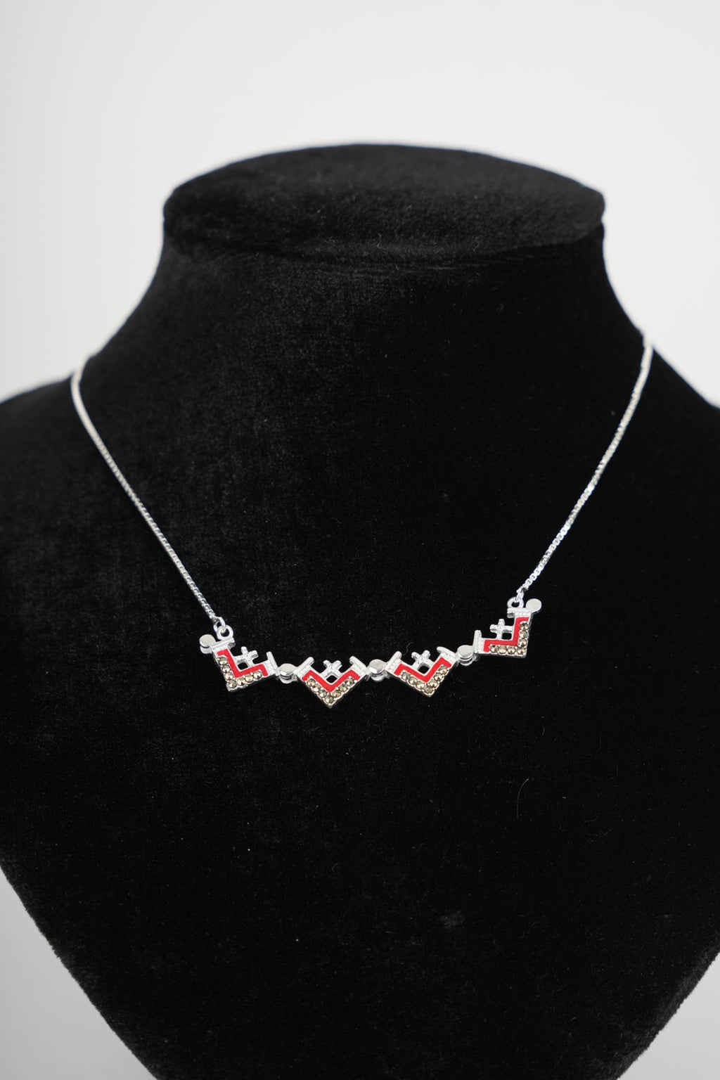 Two-Way Dark Red Magnetic Jerusalem Cross Necklace(L)