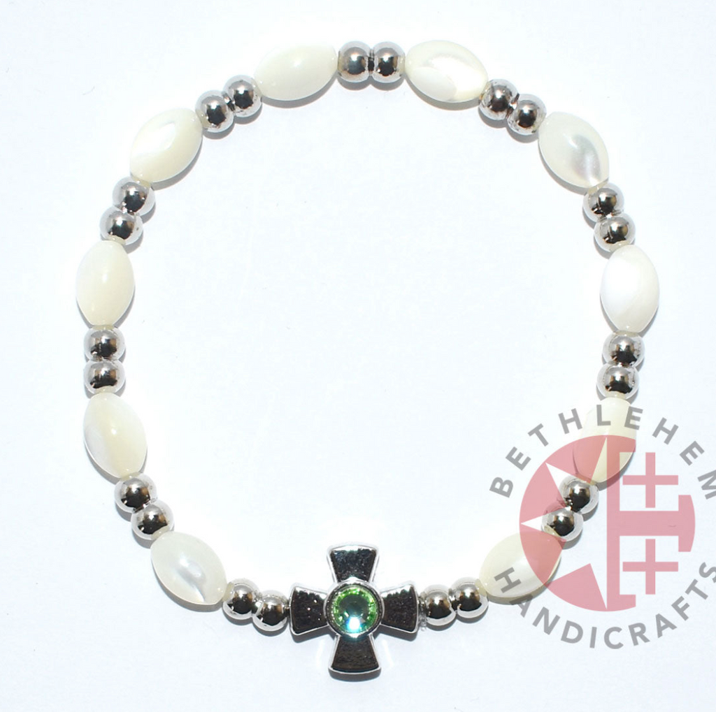 Mother of Pearl Bracelet 8 x 6mm Beads (Peridot Crystal Stone)