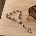 Finger rosary hand made in Bethlehem Holy Land, front view of the olive wood masterpiece