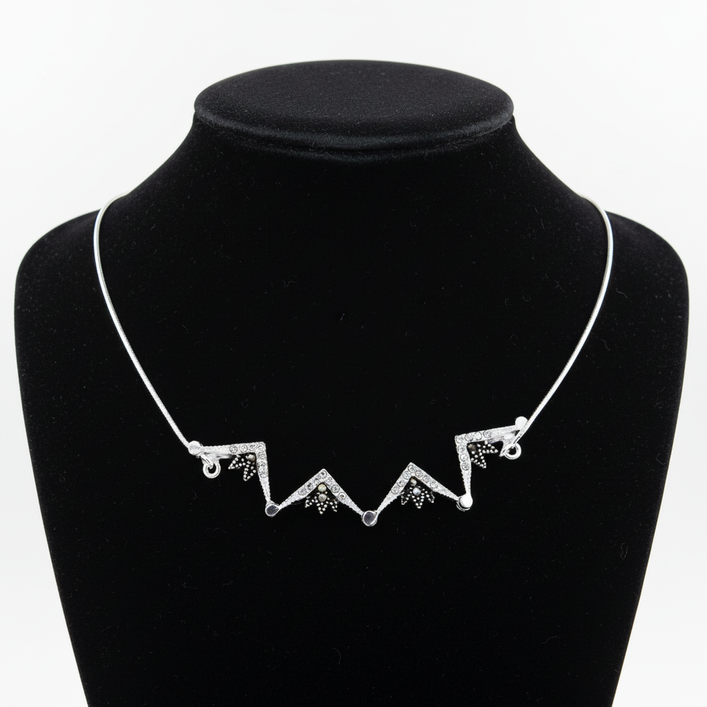 Two-Way Stylish Magnetic Star of Bethlehem Necklace