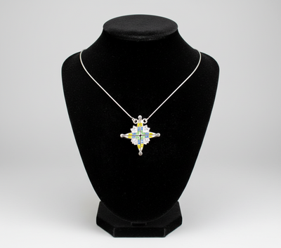 Two-Way Magnetic Star of Bethlehem Necklace