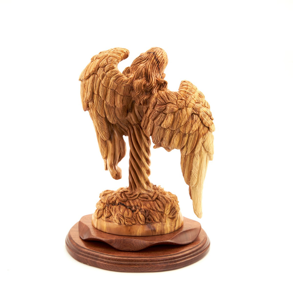 Jesus Christ statue hand carved from Bethlehem olive wood, 11.8 inch close detail of the hand carved work