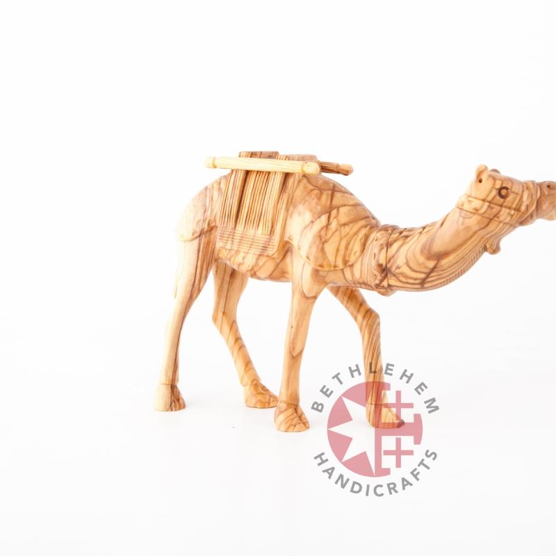 religious olive wood statue hand carved in Bethlehem, 5.9 inch side angle of the olive wood sculpture