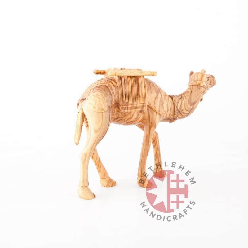 religious olive wood statue hand carved in Bethlehem, 5.9 inch detail of the carved figure