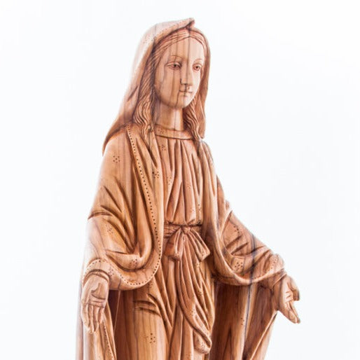 Our Lady olive wood statue from Bethlehem hand carved, 22.8 inch close up showing the olive wood grain