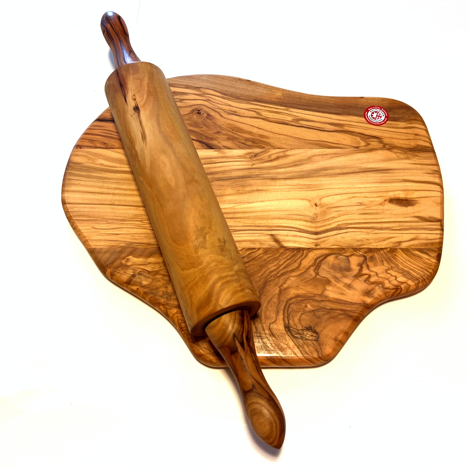 Medium Wooden Cutting Board with Rolling Pin 