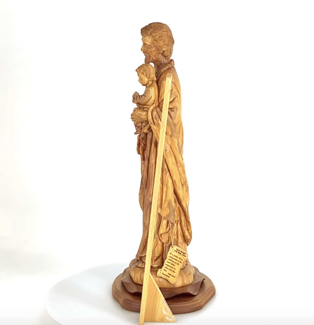 Jesus Christ statue hand carved from Bethlehem olive wood, 25.6 inch close detail of the hand carved work