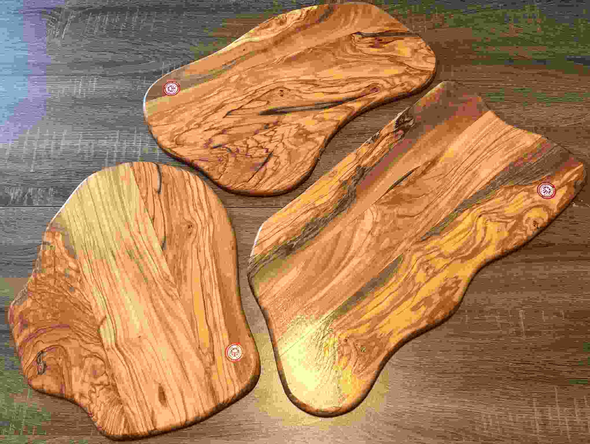 Olive Wood Chopping Board Small #KI120 - Holy Land Olive Wood - Bethlehem  Olive Wood Factory